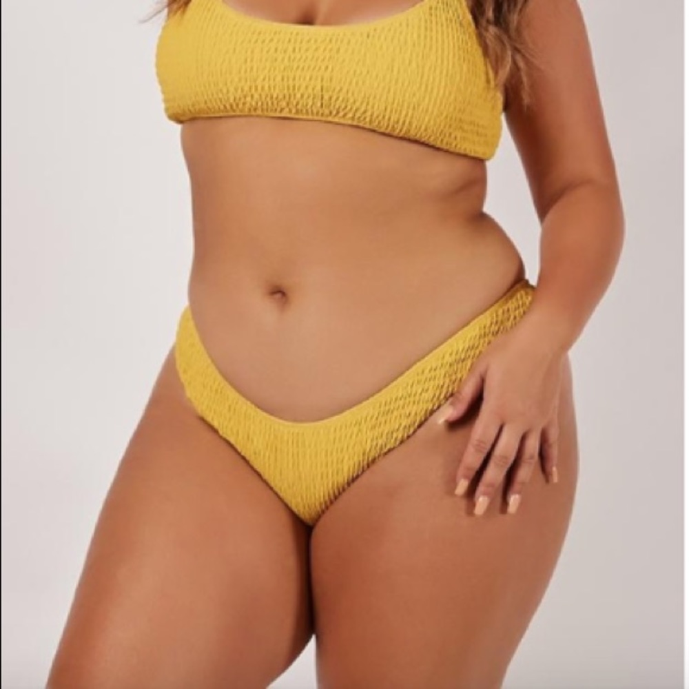 Showpo. NWT Anais bikini bottom US size 14 ** bottoms only - Picture 2 of 8
